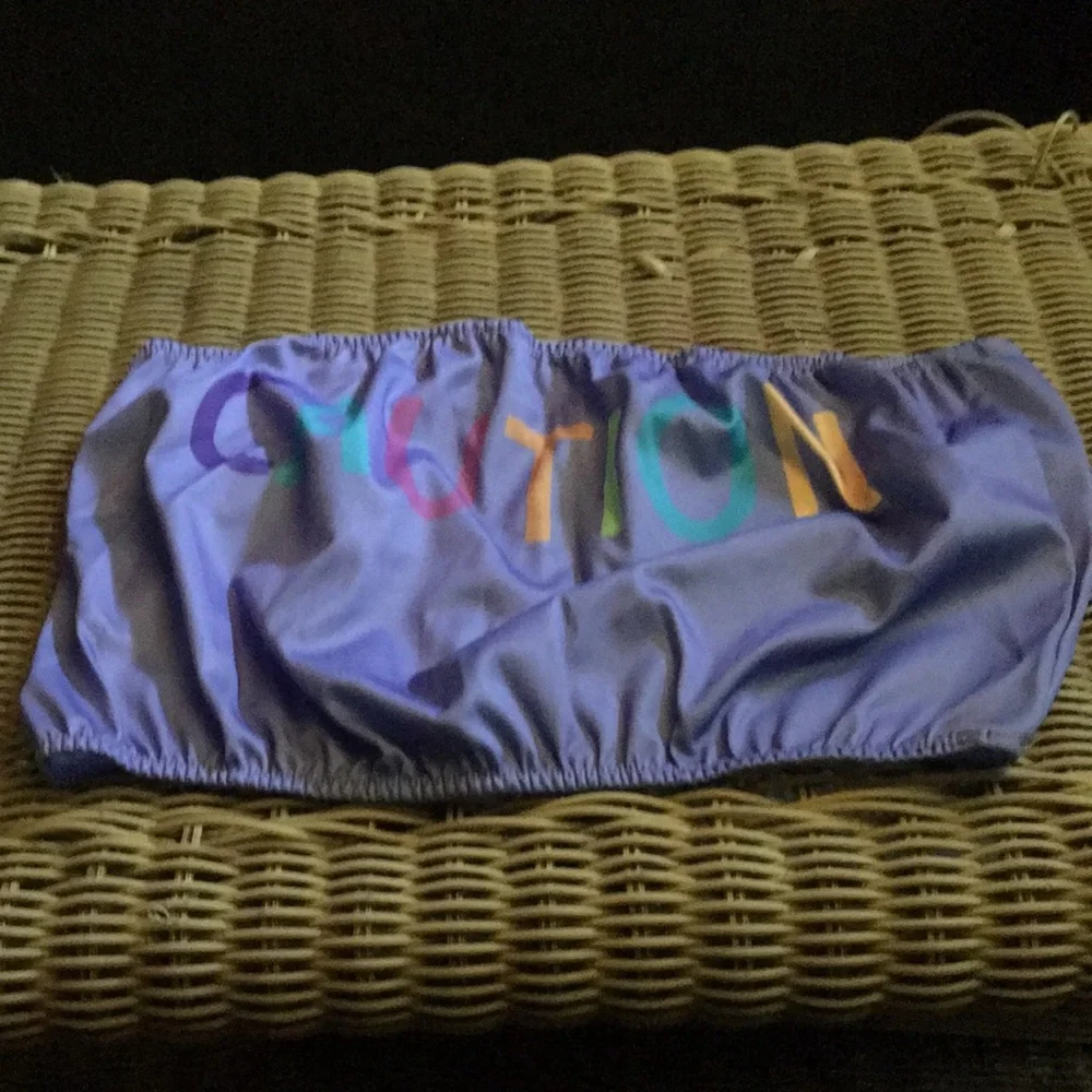 Bundle - Picture 2 of 4